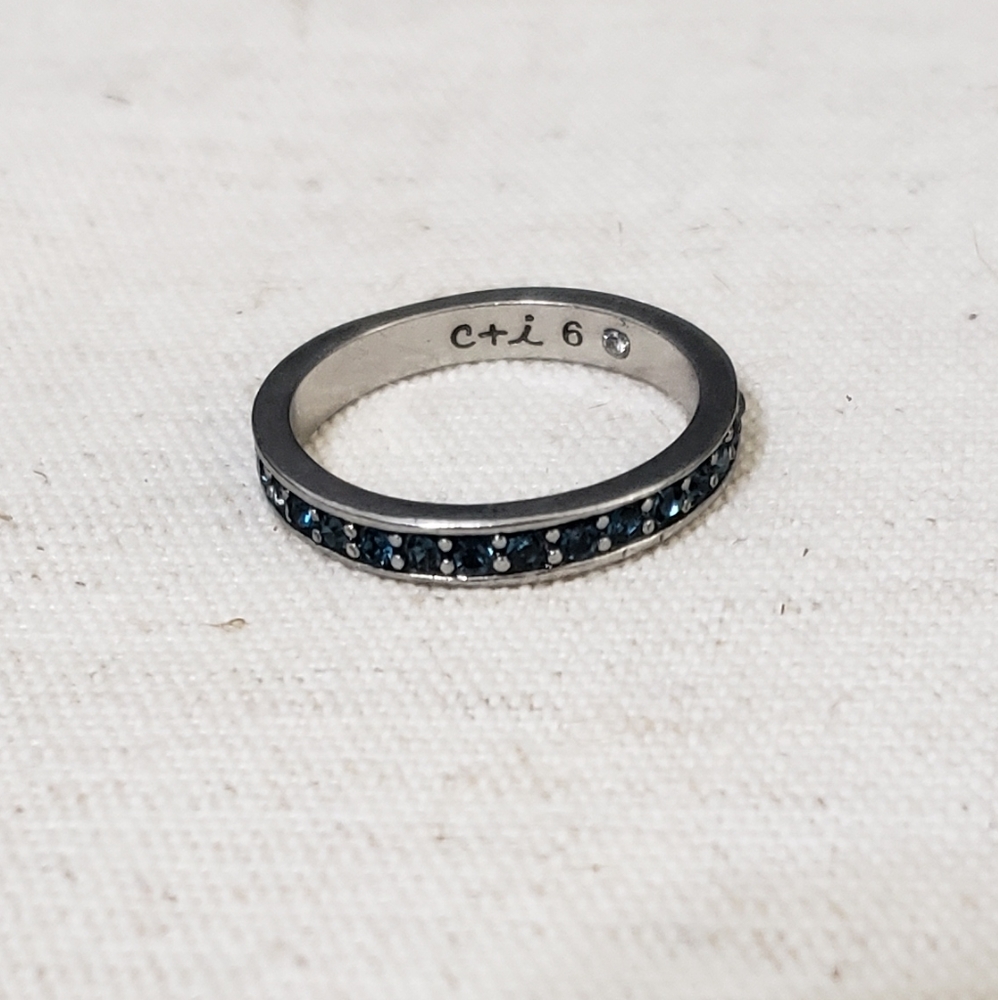 December birthstone ring